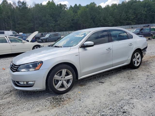 VOLKSWAGEN PASSAT S