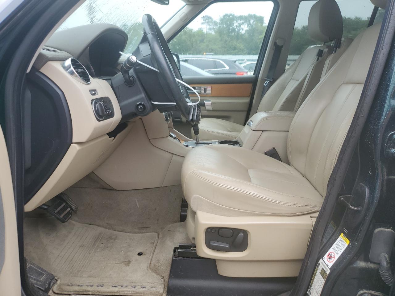 LAND ROVER LR4 HSE LUXURY