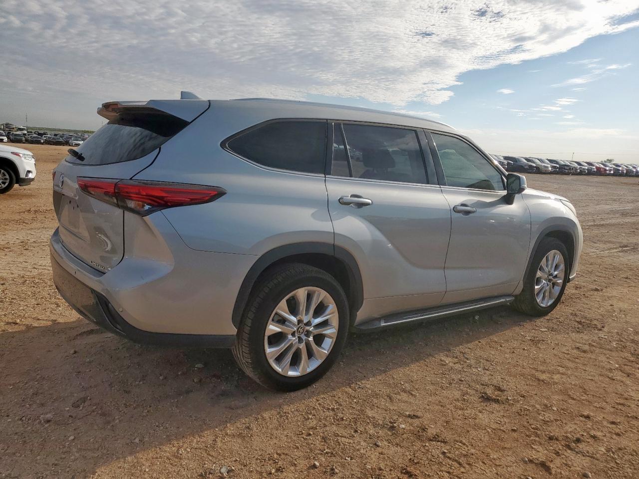 Toyota Highlander 2020