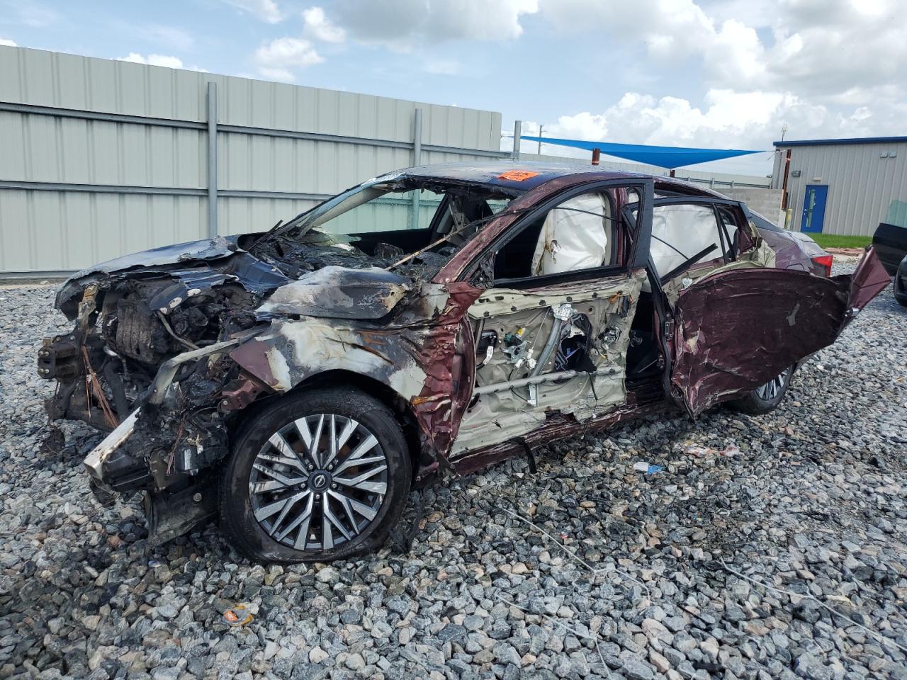 NISSAN ALTIMA SV