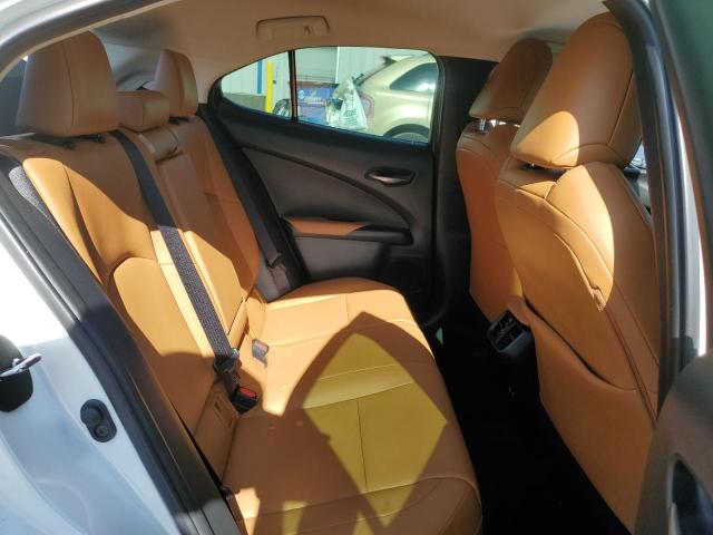 2020 LEXUS UX 200 JTHX3JBH4L2029393