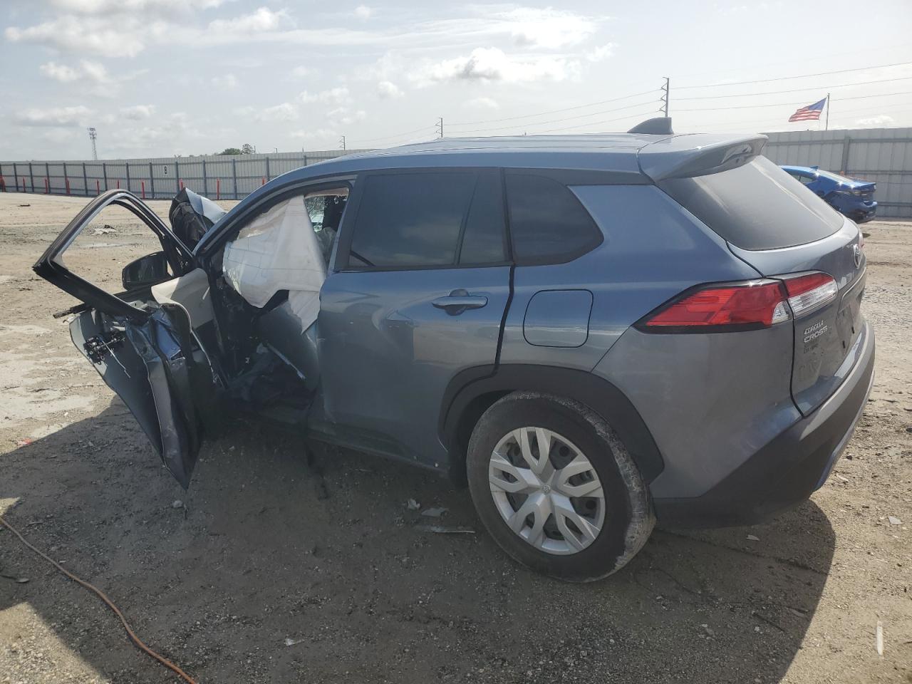 TOYOTA COROLLA CROSS L