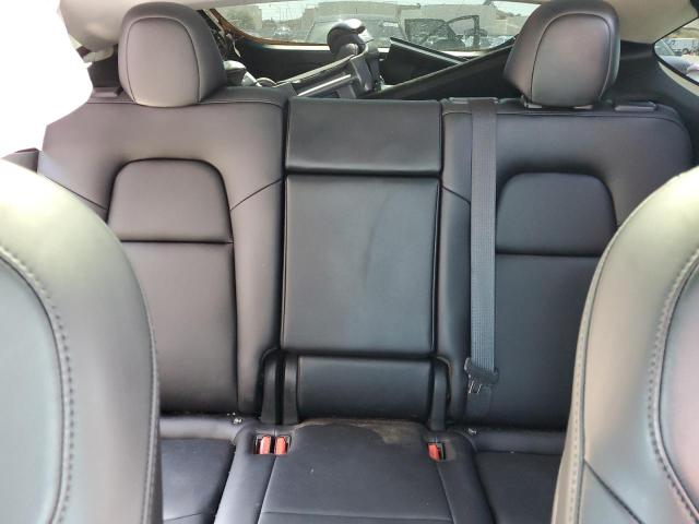 2022 TESLA MODEL Y 7SAYGDEE8NF480763