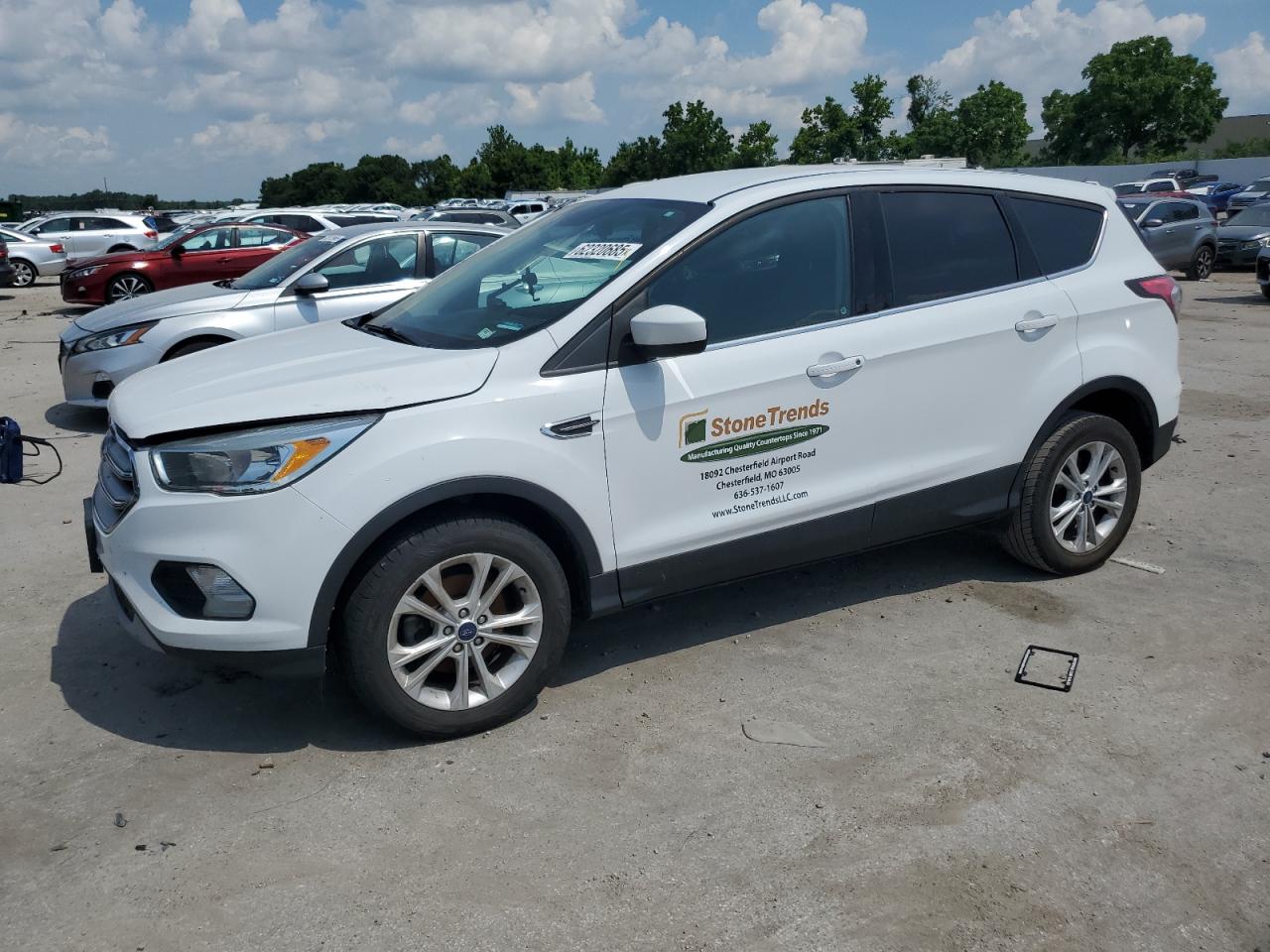 FORD ESCAPE SE