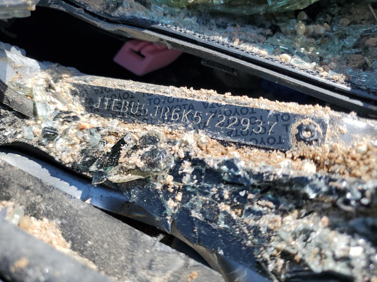 TOYOTA 4RUNNER SR5/SR5 PREMIUM