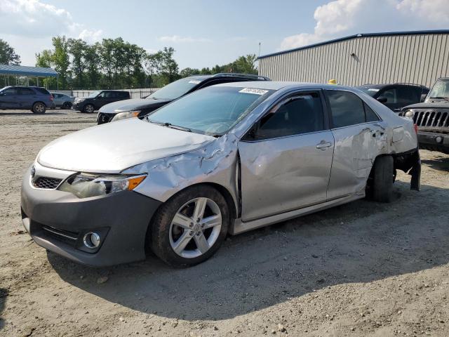 TOYOTA CAMRY BASE