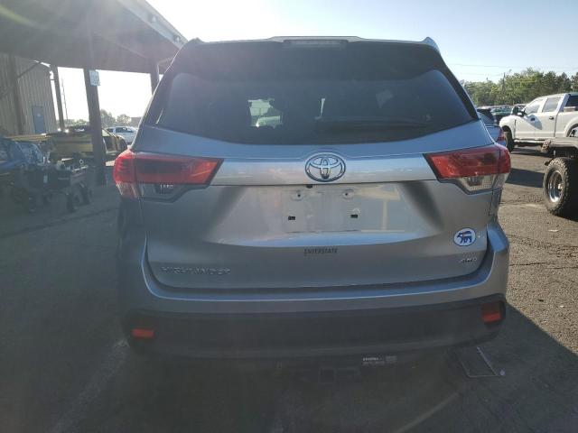 2019 TOYOTA HIGHLANDER LE 5TDBZRFH6KS737347