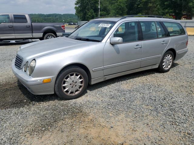 MERCEDES-BENZ E 320 4MAT