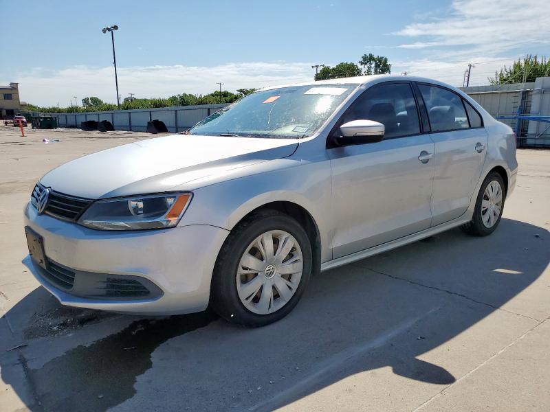 VOLKSWAGEN JETTA SE