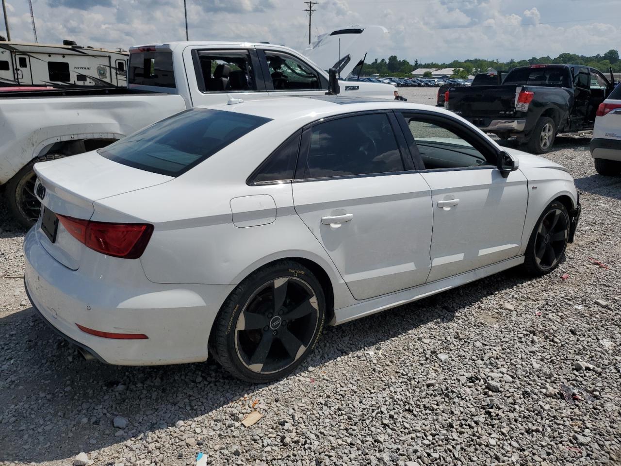 AUDI A3 PREMIUM