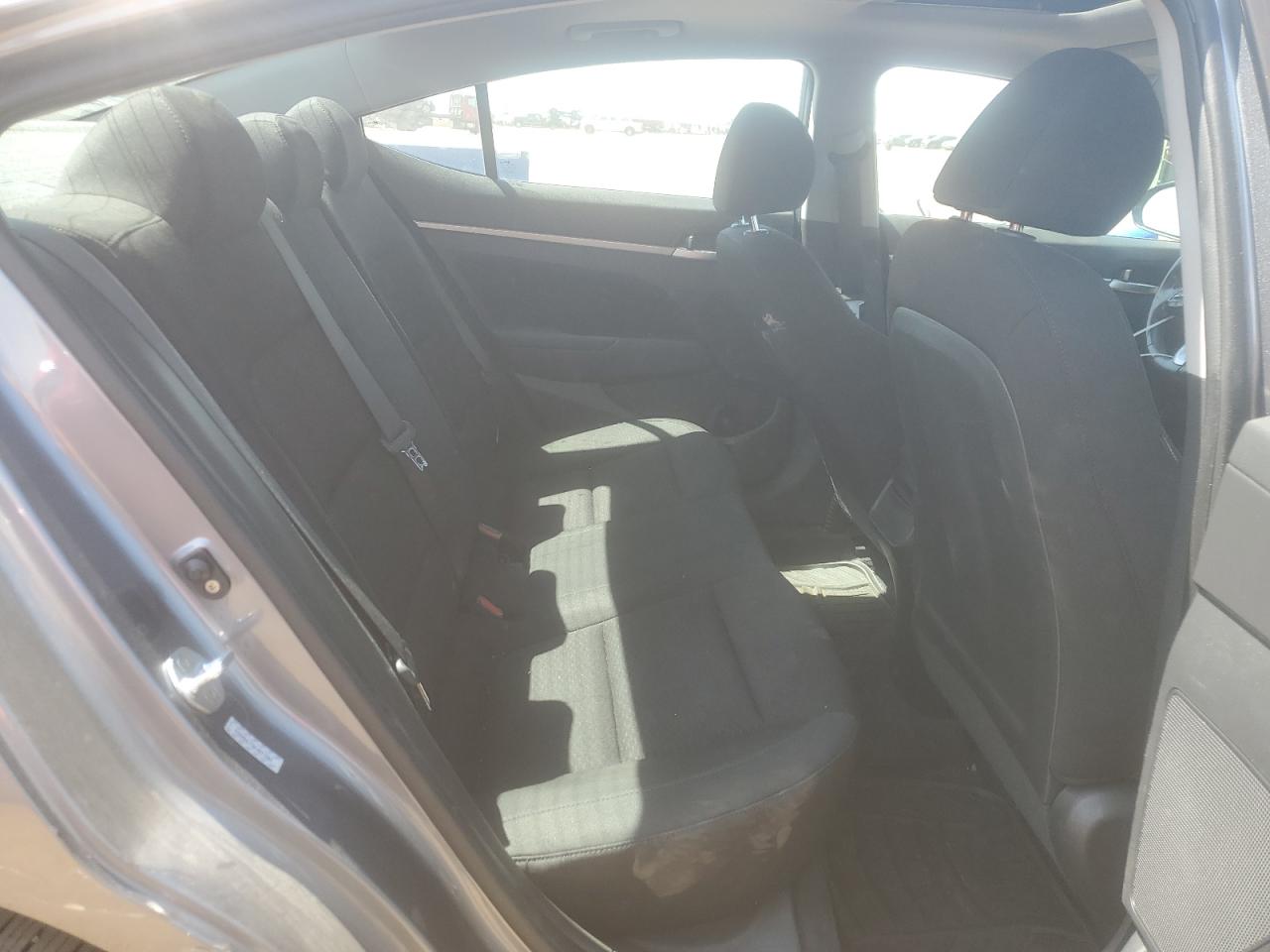 Hyundai Elantra se 2019
