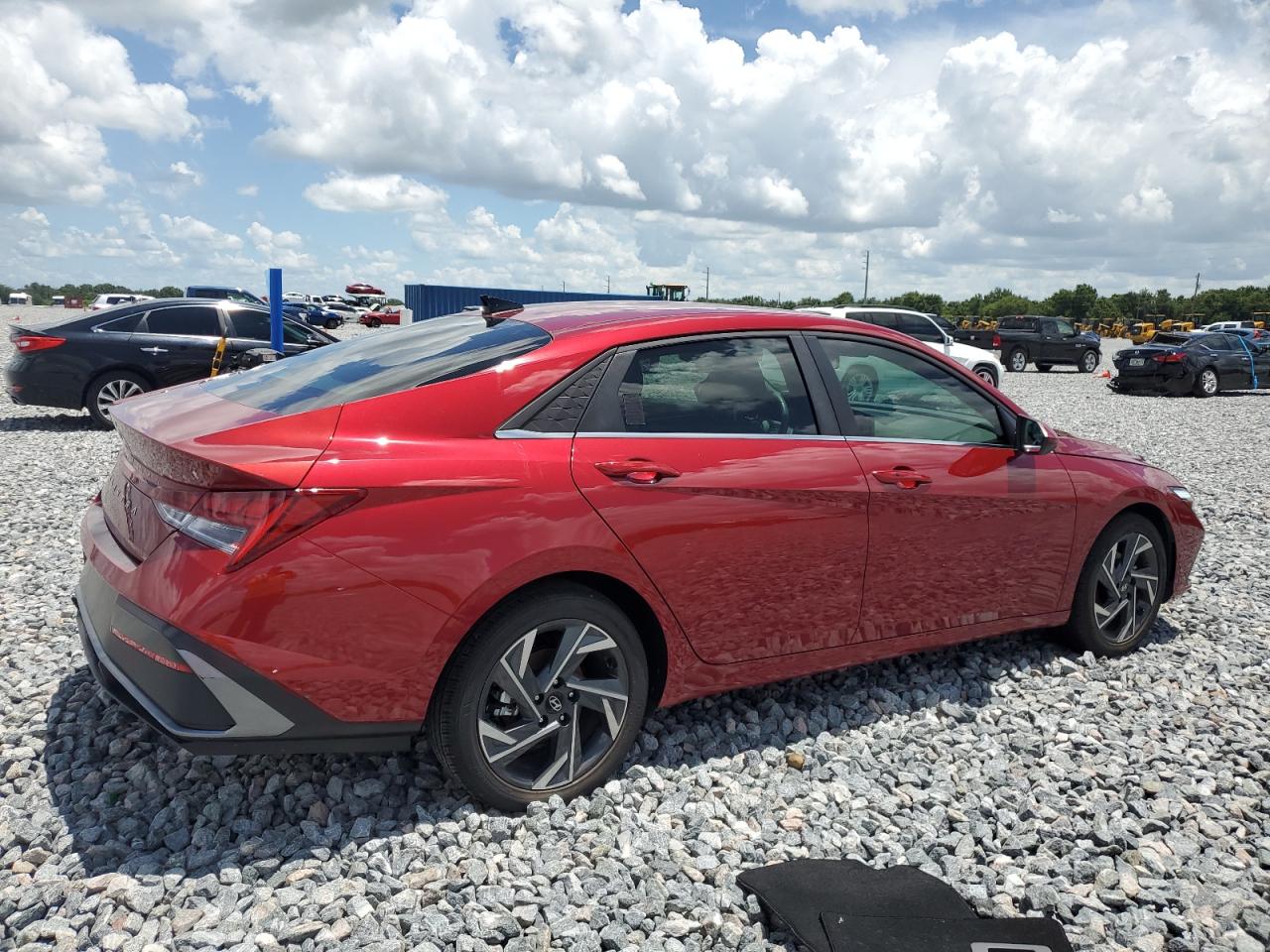 Hyundai Elantra se 2024
