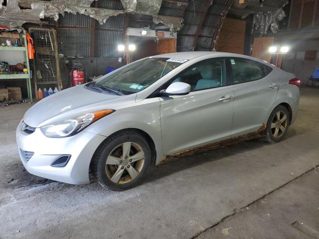 HYUNDAI ELANTRA GL