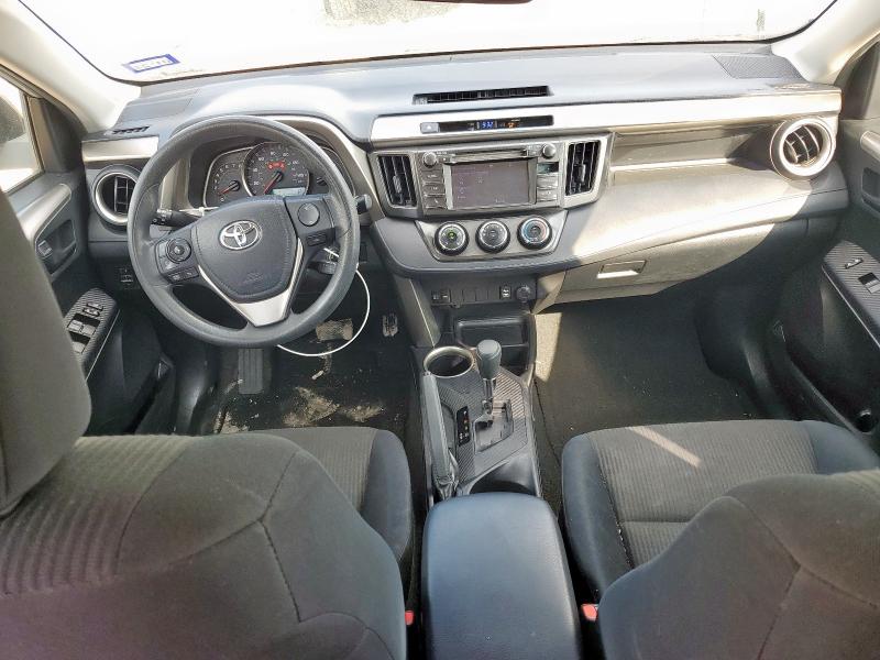 2015 TOYOTA RAV4 LE - JTMZFREV0FJ031167