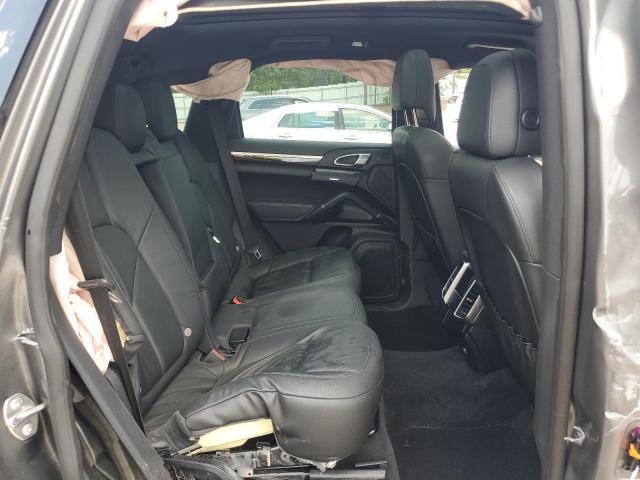 2013 PORSCHE CAYENNE - WP1AA2A29DLA12390