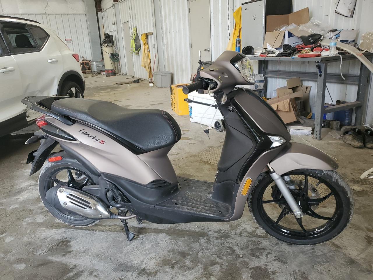  Salvage Piaggio Liberty 50