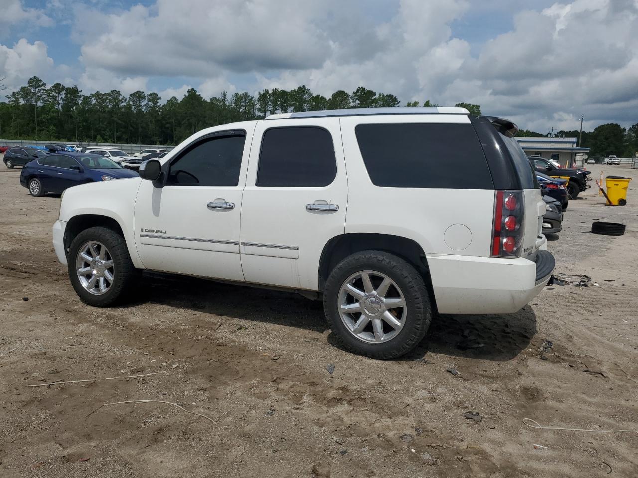 Lot #3218367841 2009 GMC YUKON DENALI