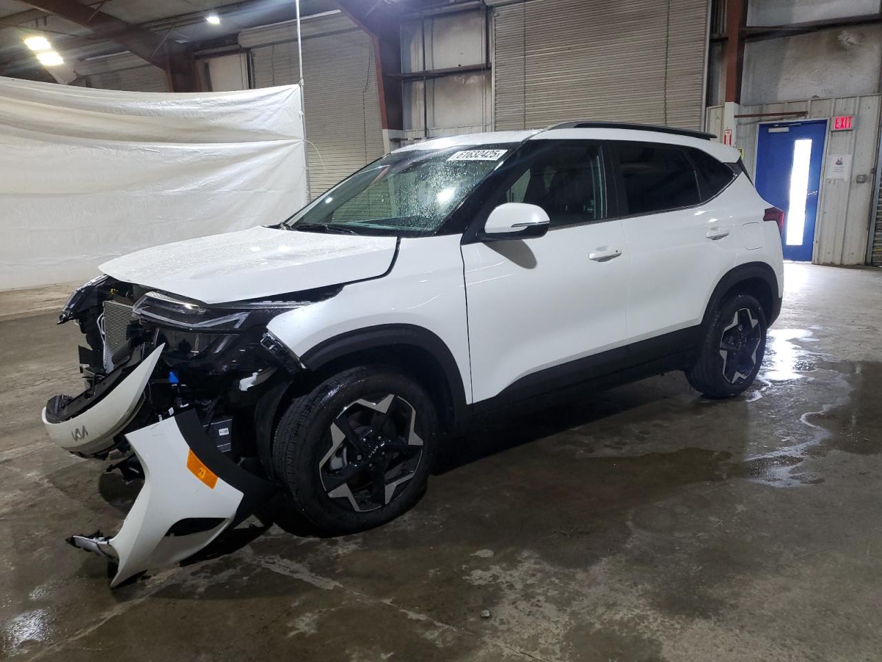 KIA SELTOS EX