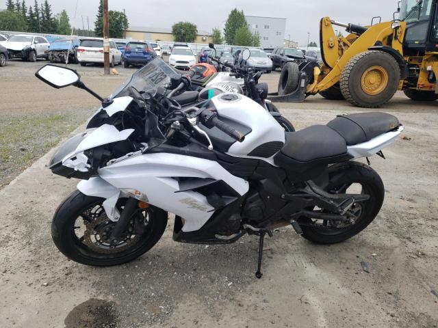 2015 KAWASAKI EX650 F JKAEXEF16FDA22680