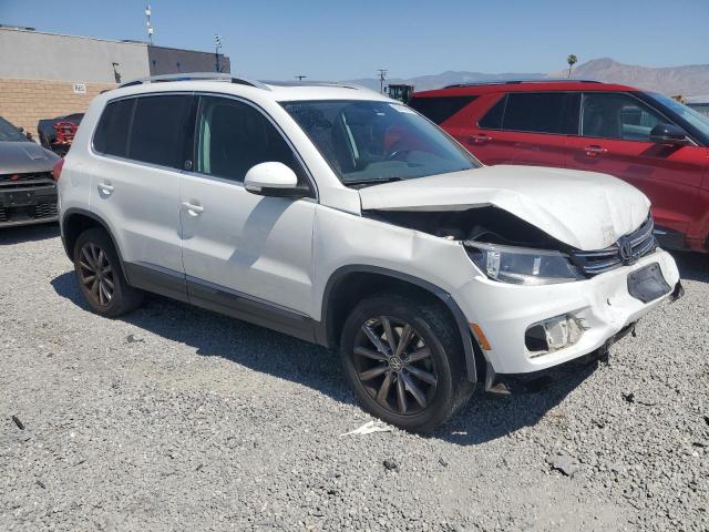 2017 VOLKSWAGEN TIGUAN WOL WVGRV7AXXHW505903