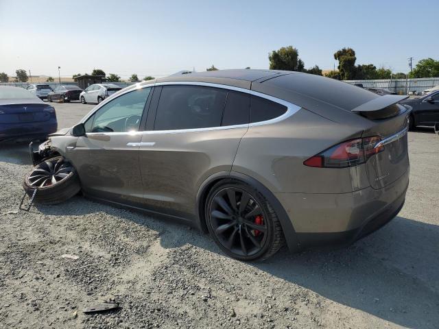 2016 TESLA MODEL X 5YJXCBE44GF006540