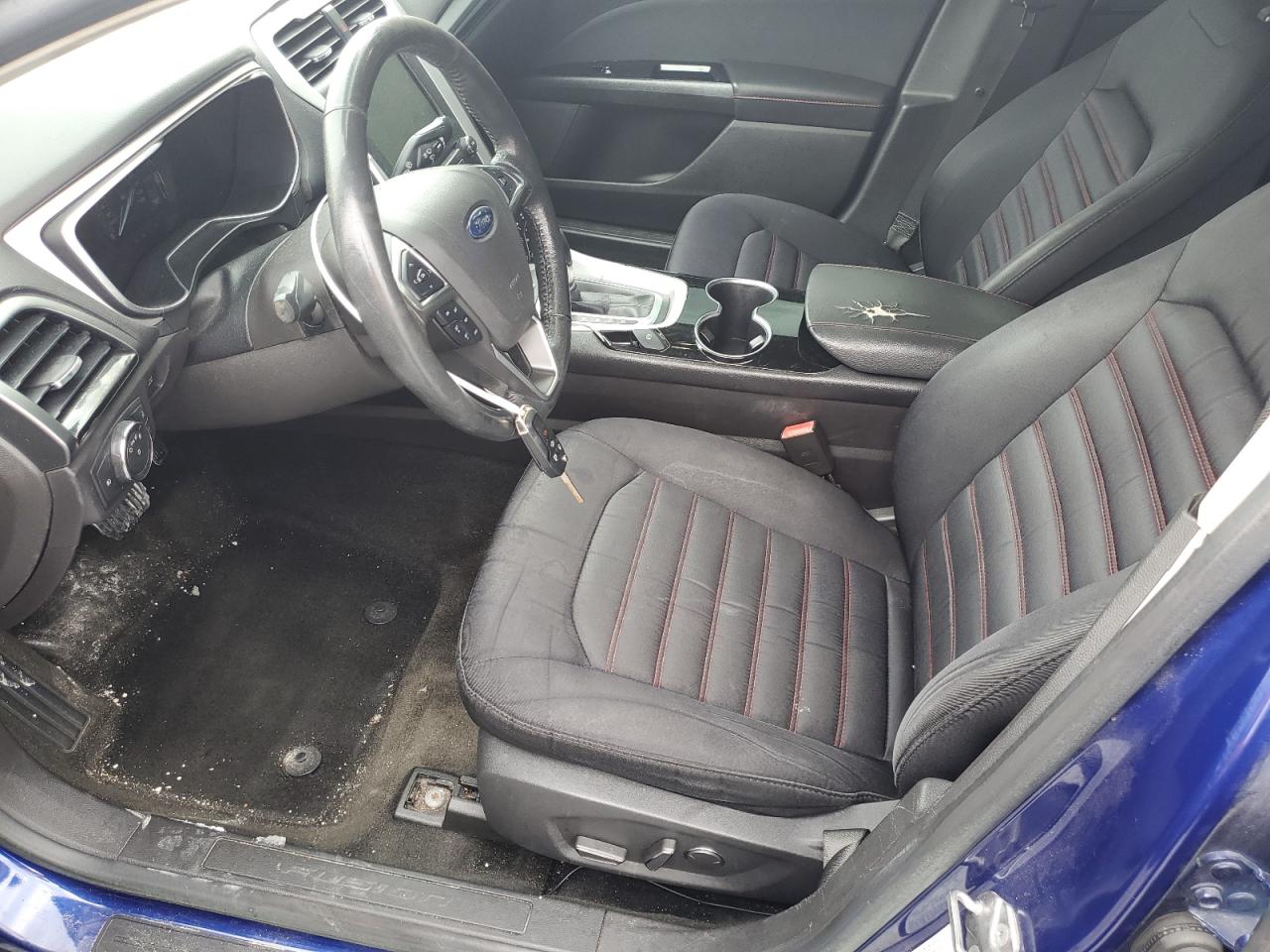 Ford Fusion se 2016