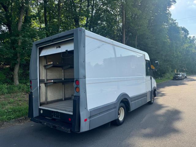 Vin: jalb4t177h7w00557, lot: 62554805, isuzu all models 20173