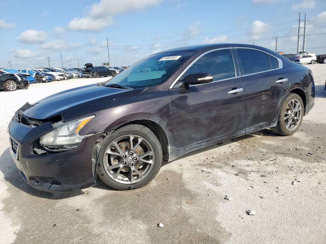 NISSAN MAXIMA S