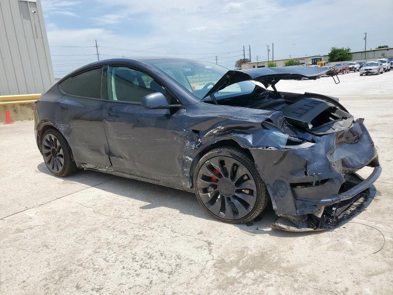 2024 TESLA MODEL Y 7SAYGDEF8RA262981