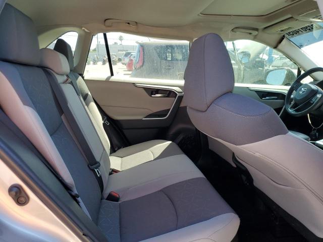 2021 TOYOTA RAV4 XLE - 4T3R6RFV2MU018577