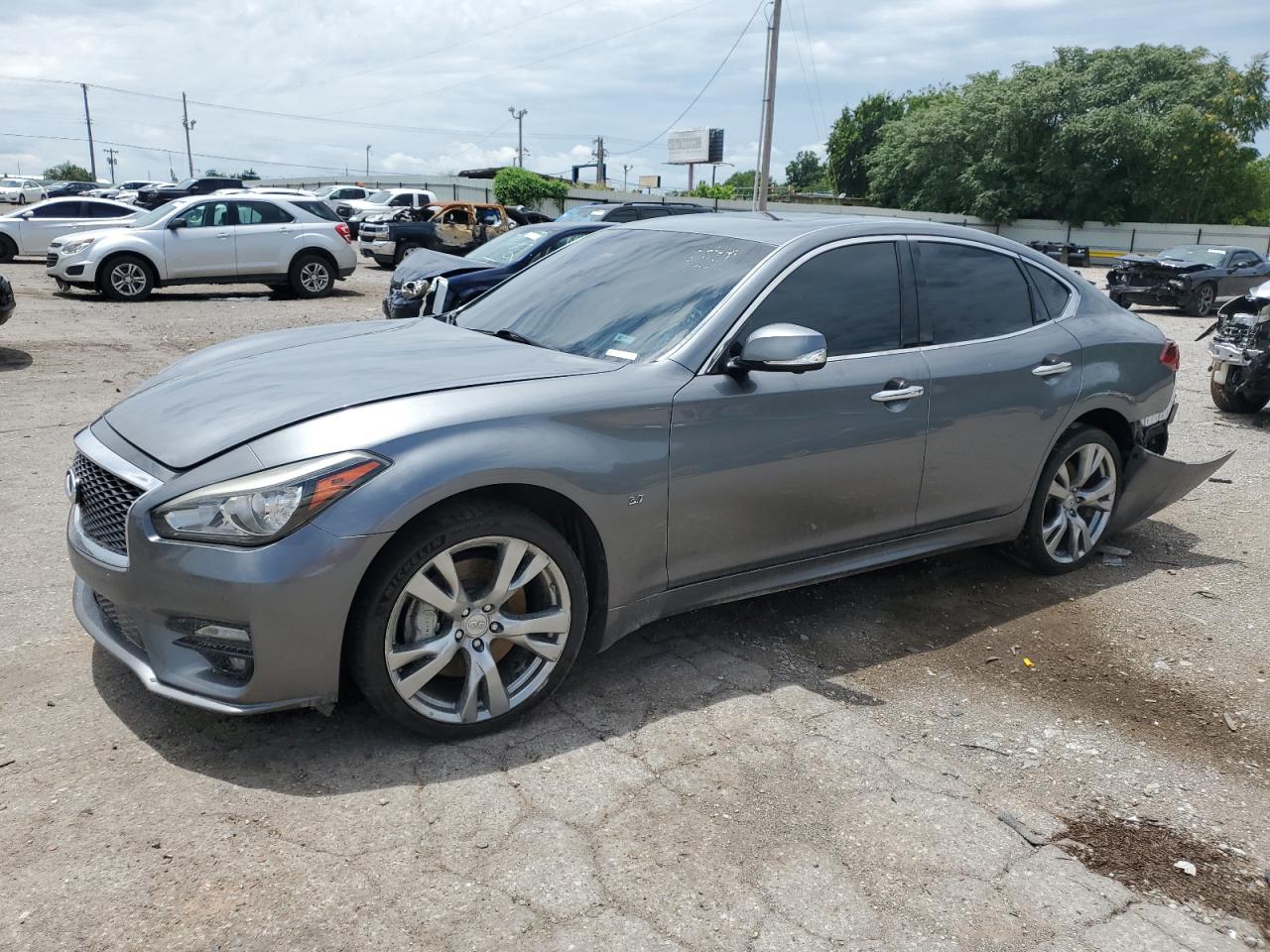 INFINITI Q70 3.7 LUXE