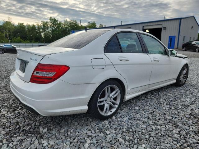 Vin: wddgf8ab0dr295586, lot: 61838225, mercedes-benz c-class 300 4matic 20133