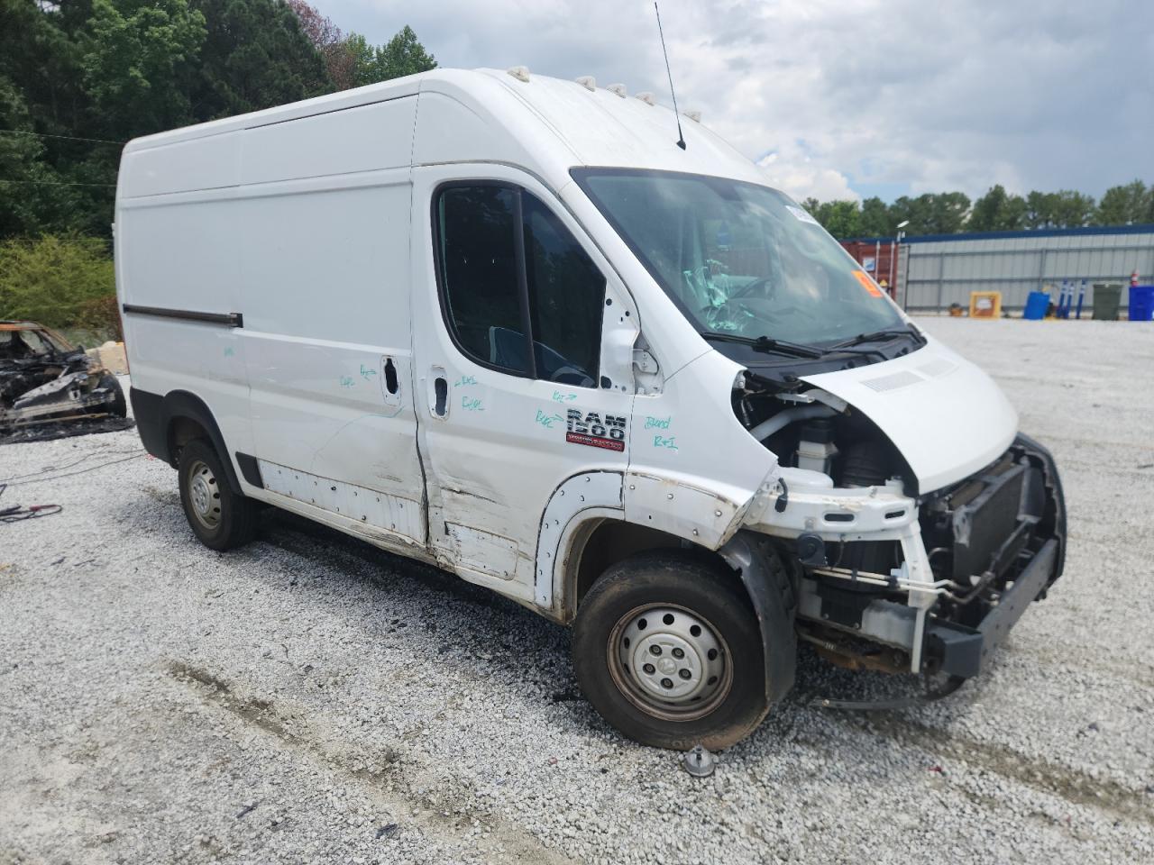 RAM PROMASTER 1500 HIGH