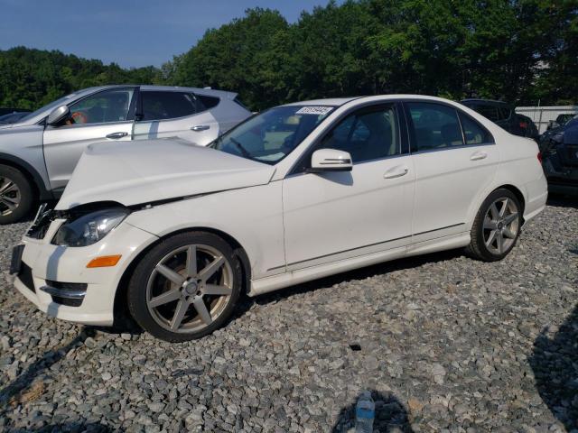 Vin: wddgf8ab5eg253895, lot: 61519445, mercedes-benz c-class 300 4matic 2014 img_1