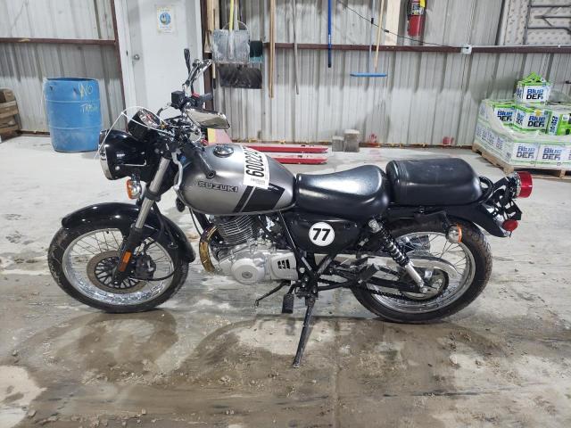 SUZUKI TU250 X 2017 black  gas JS1NJ4CA8H2100128 photo #4
