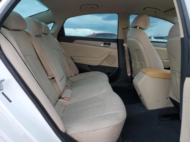 2015 HYUNDAI SONATA SE 5NPE24AF3FH147399