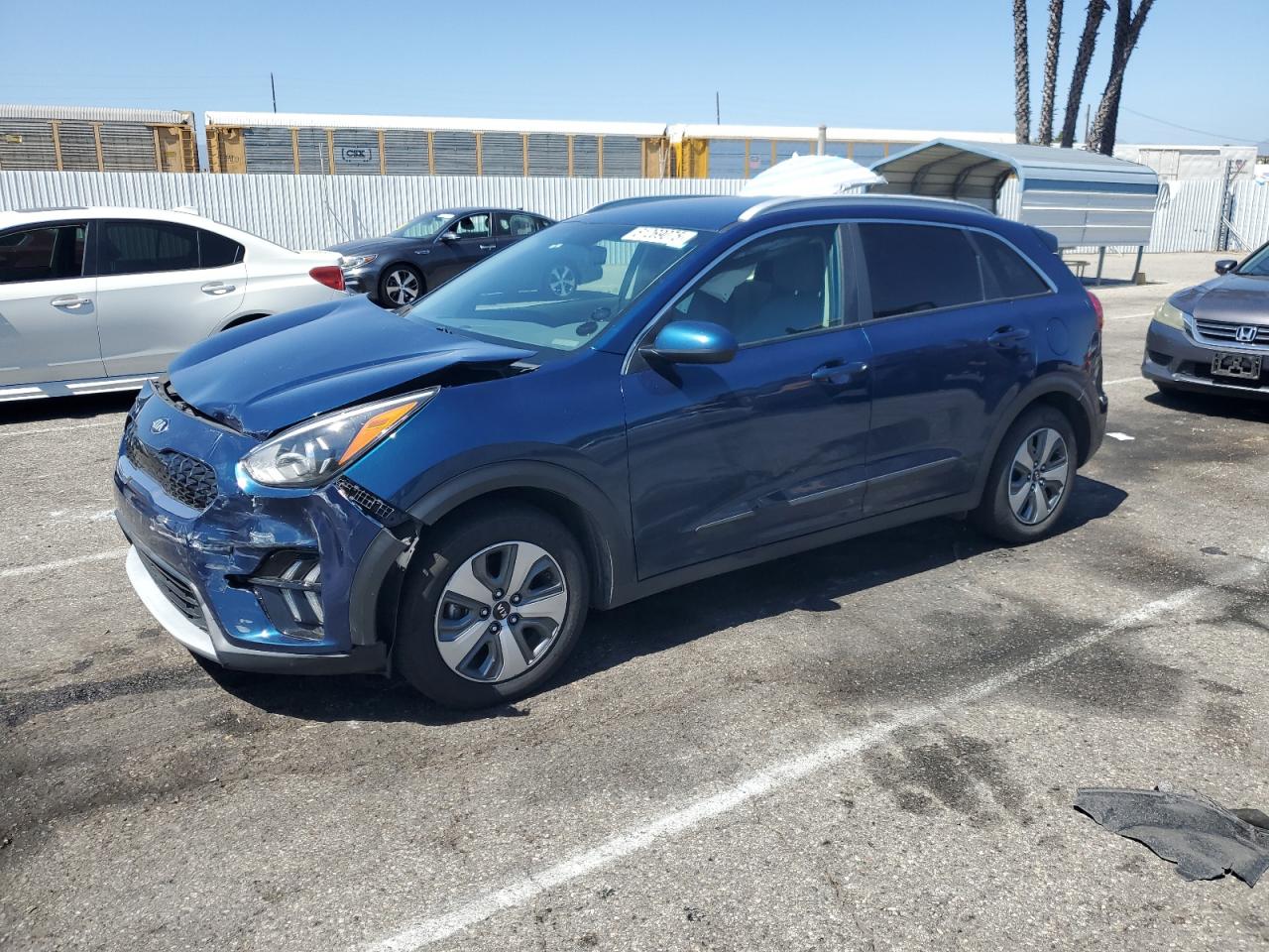 KIA NIRO LX