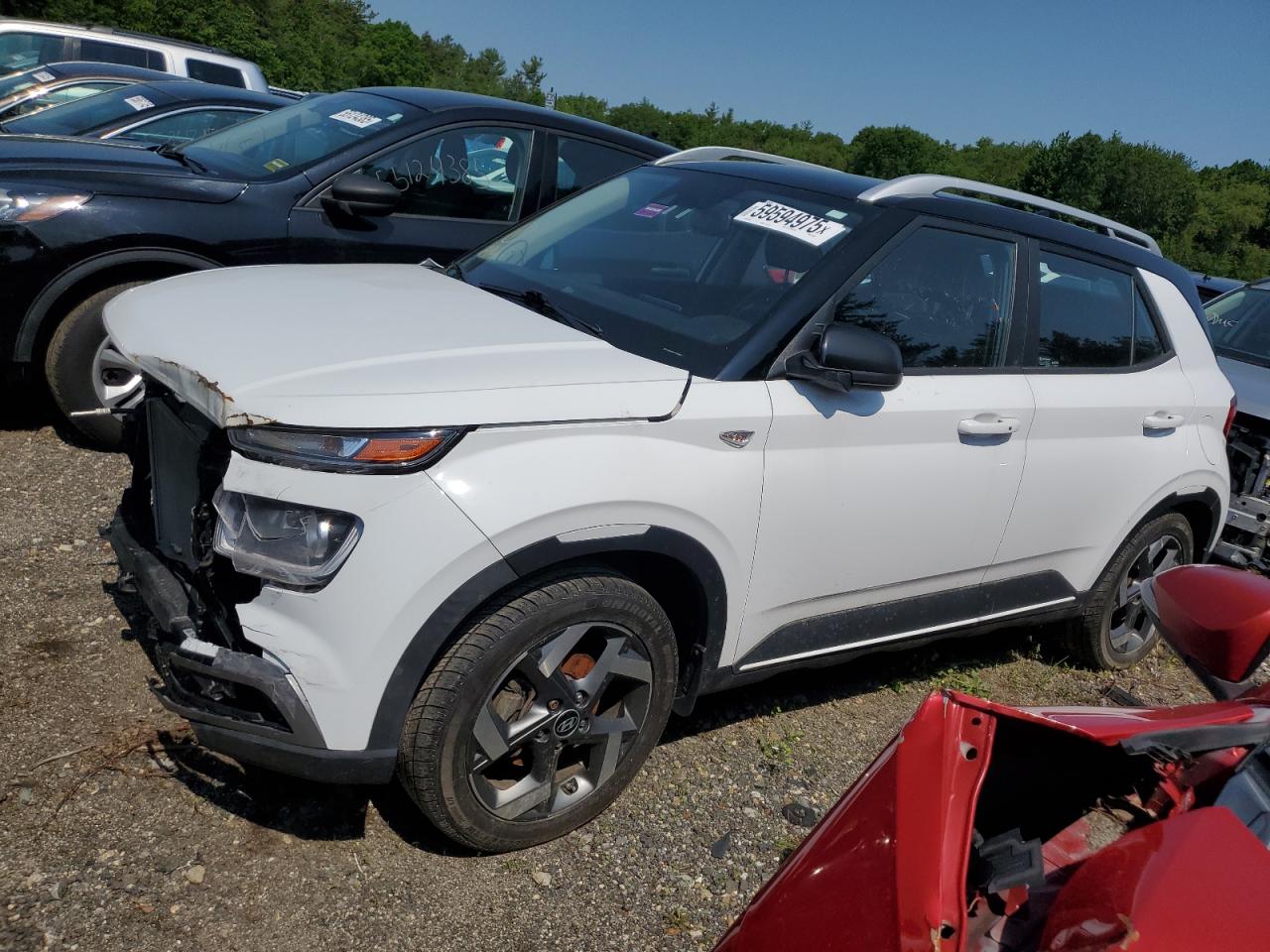  Salvage Hyundai VENUE