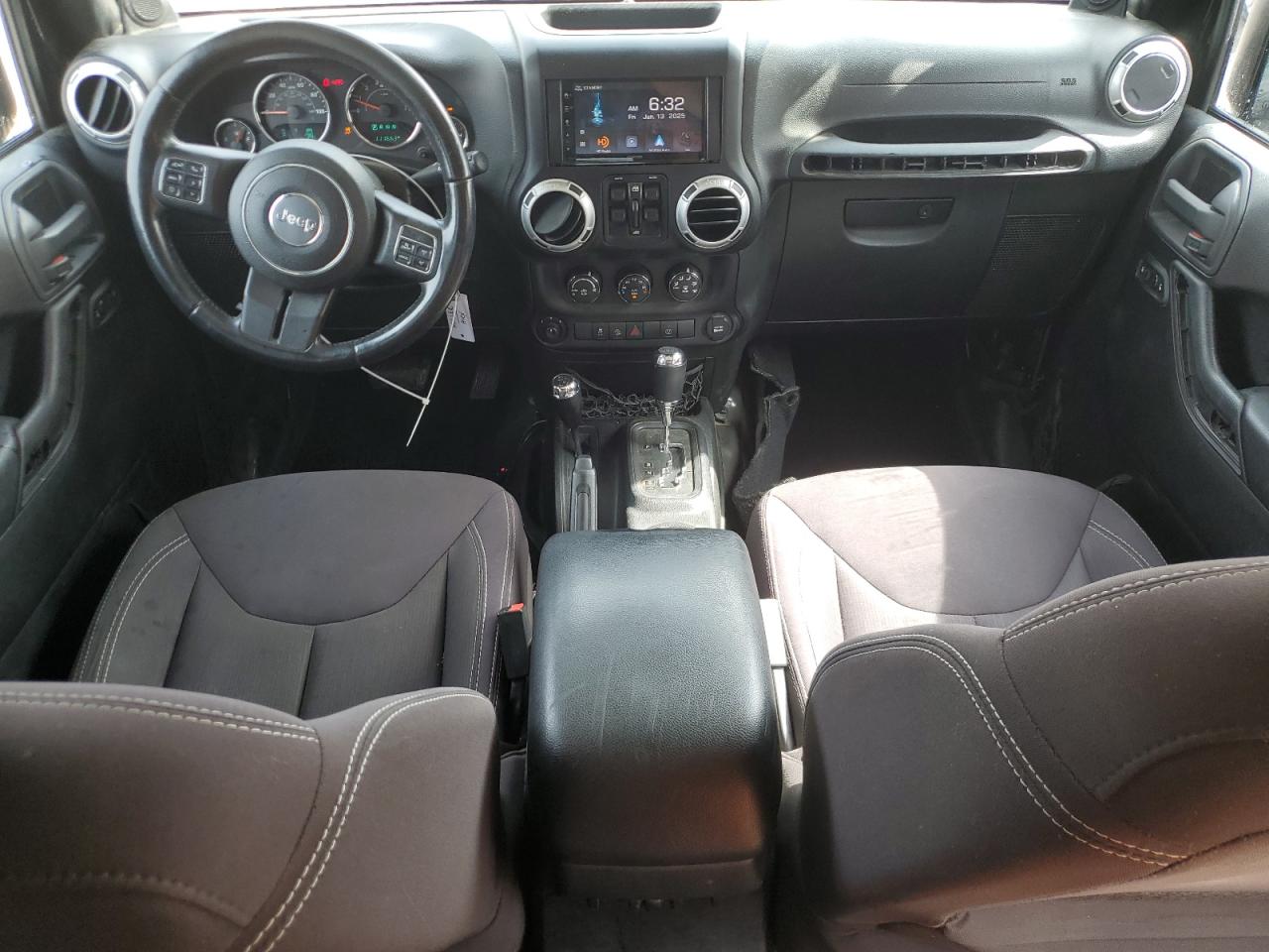 JEEP WRANGLER SAHARA