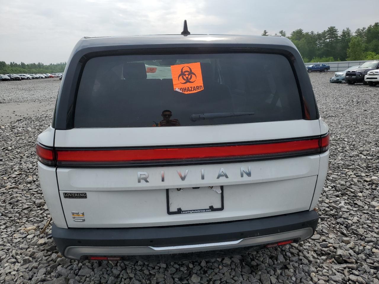 RIVIAN R1S ADVENTURE