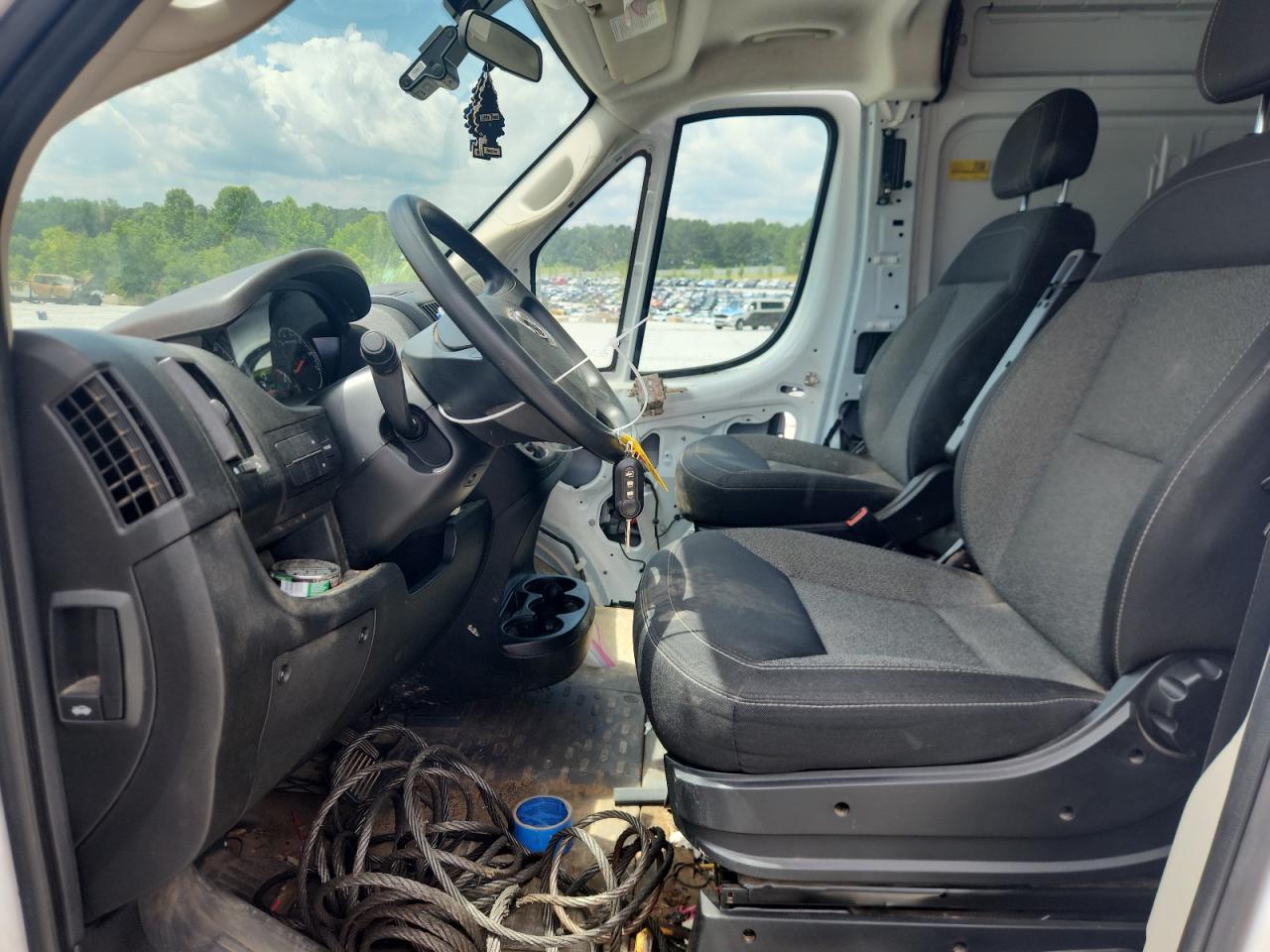 RAM PROMASTER 1500 HIGH