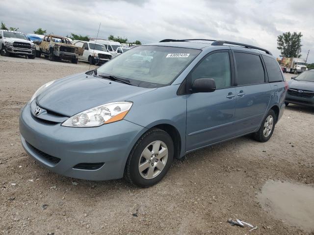 TOYOTA SIENNA CE