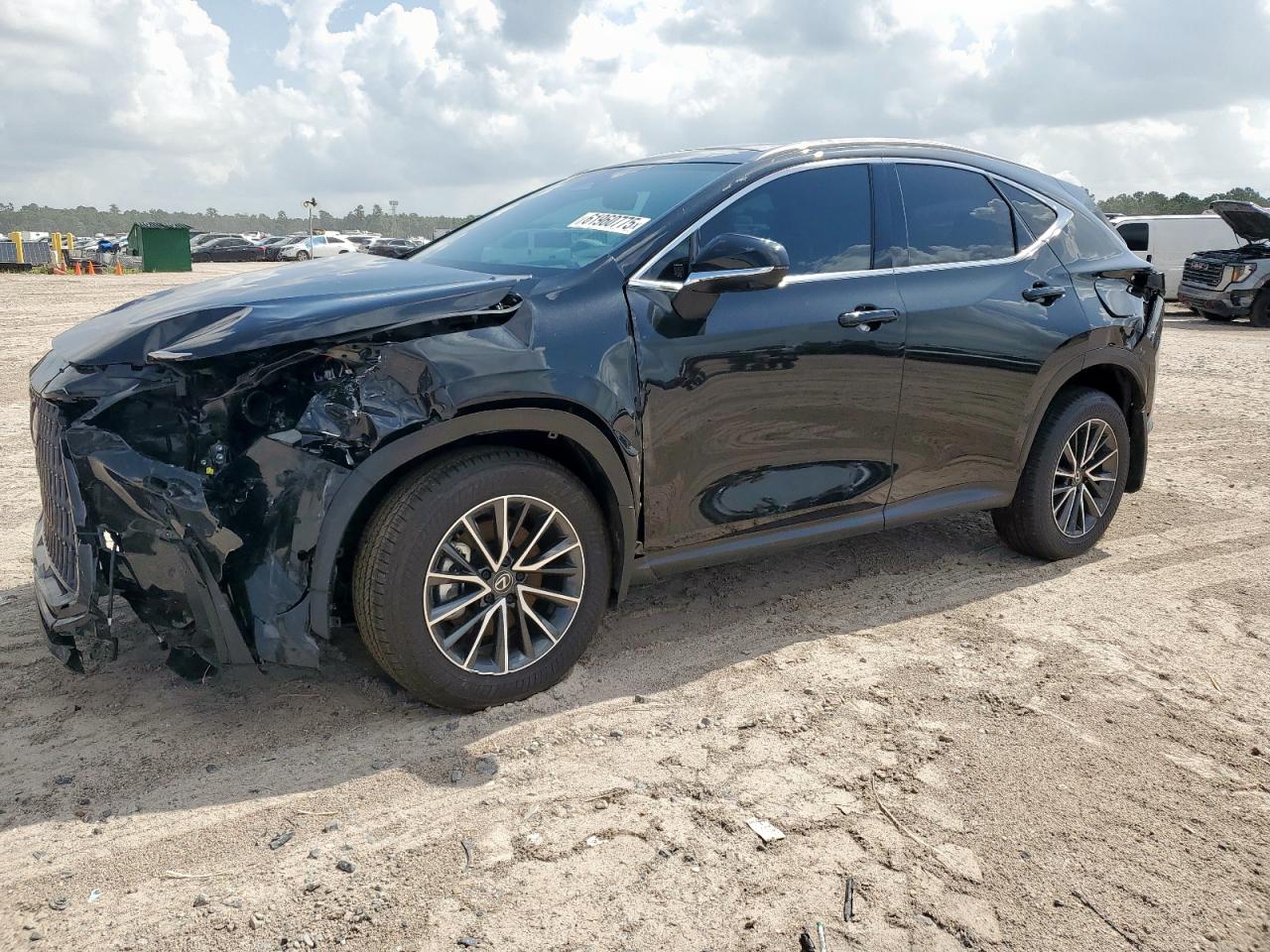 LEXUS NX 350H BASE