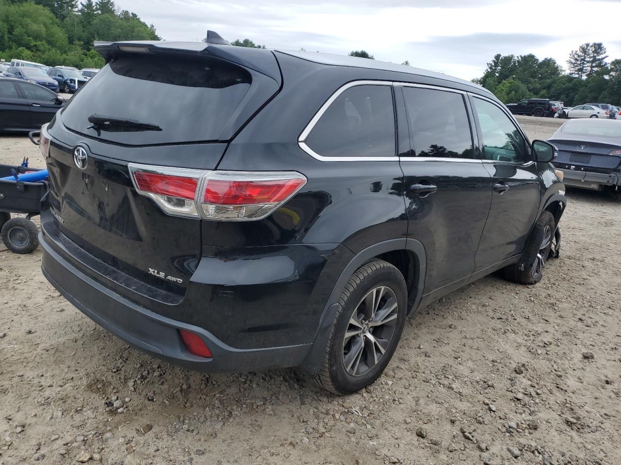 Toyota Highlander 2016