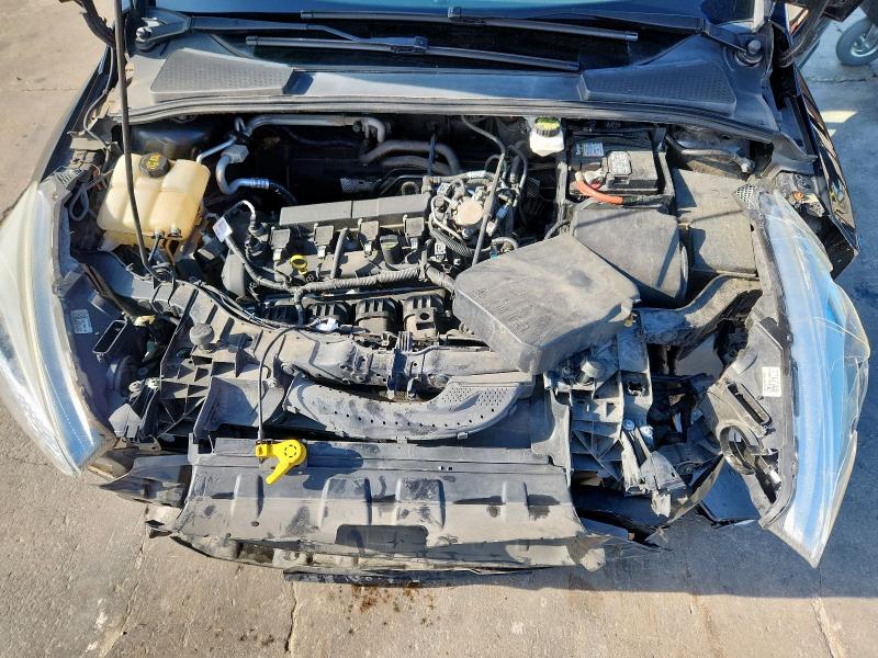 2018 FORD FOCUS SE 1FADP3K20JL320521