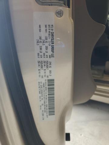 2015 CHRYSLER TOWN & COU - 2C4RC1CG9FR627579