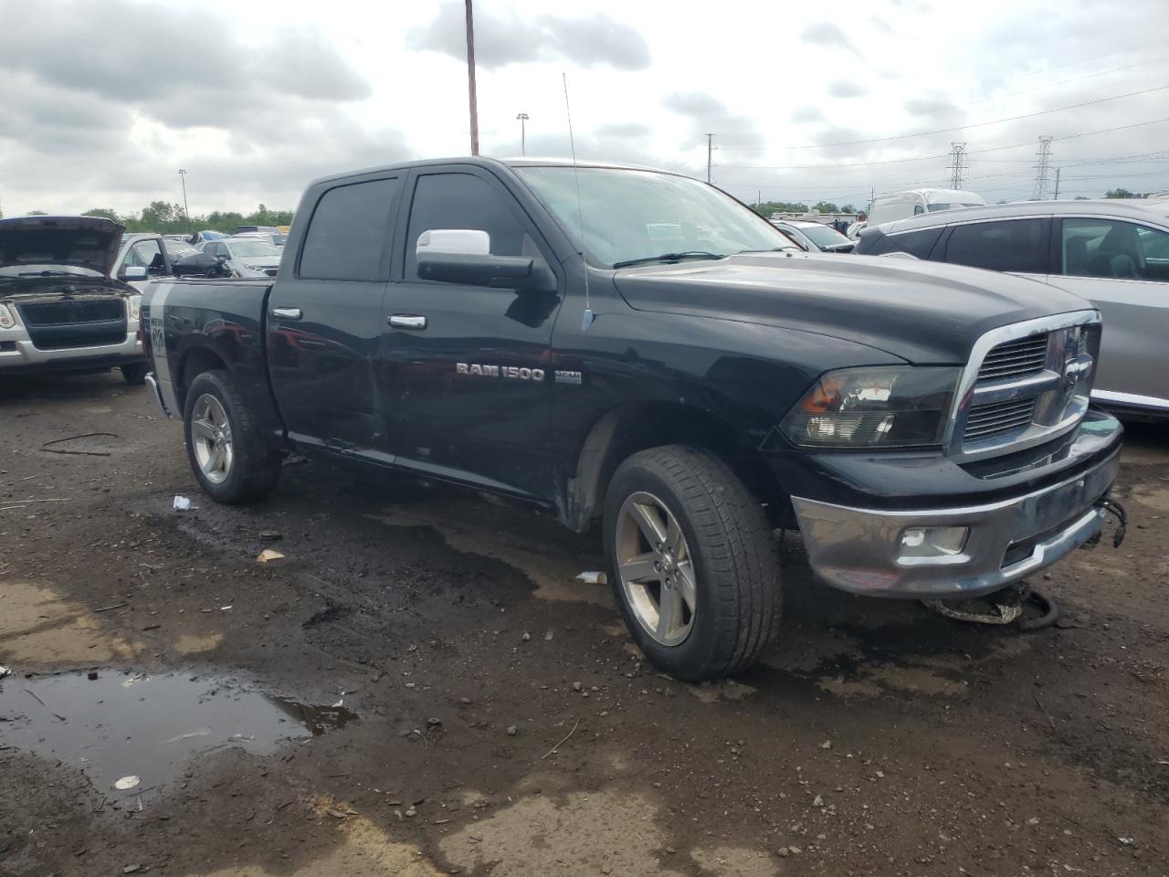 DODGE RAM 1500 SLT