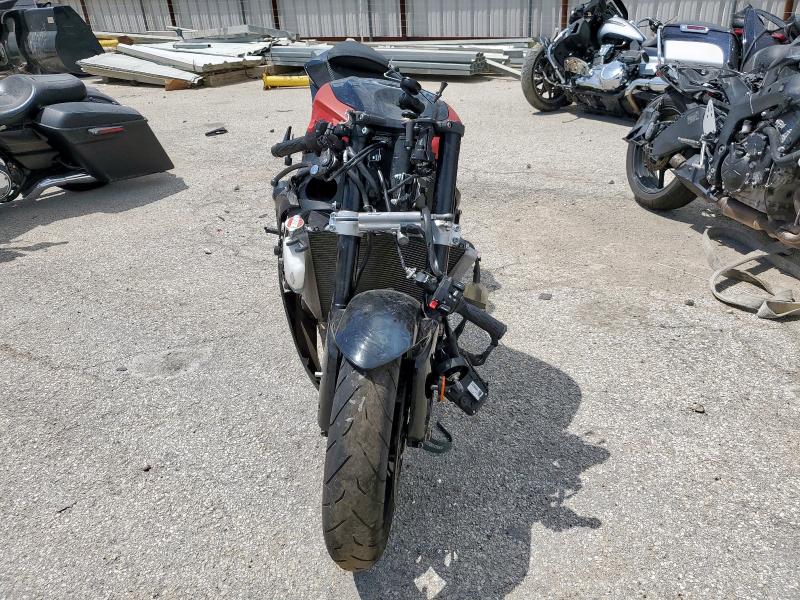 2020 SUZUKI GSX-R600 JS1GN7FA1L7100588