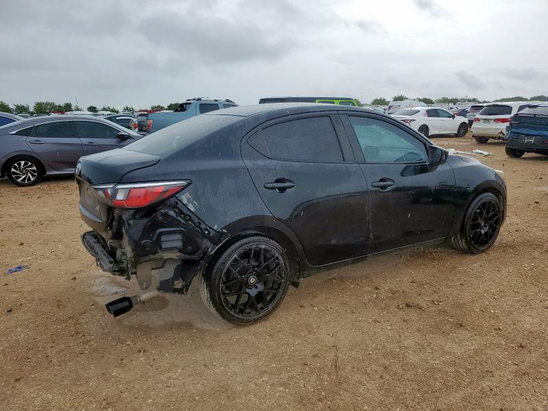 Vin: 3mydlbyv8hy181002, lot: 62746515, toyota yaris 20173
