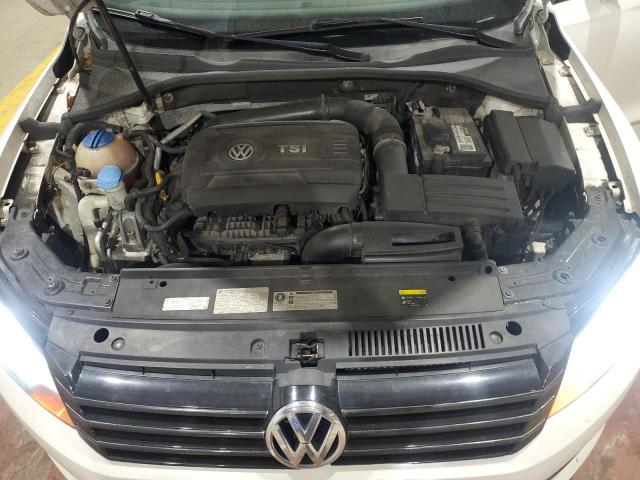 2015 VOLKSWAGEN PASSAT SE 1VWBT7A31FC023826